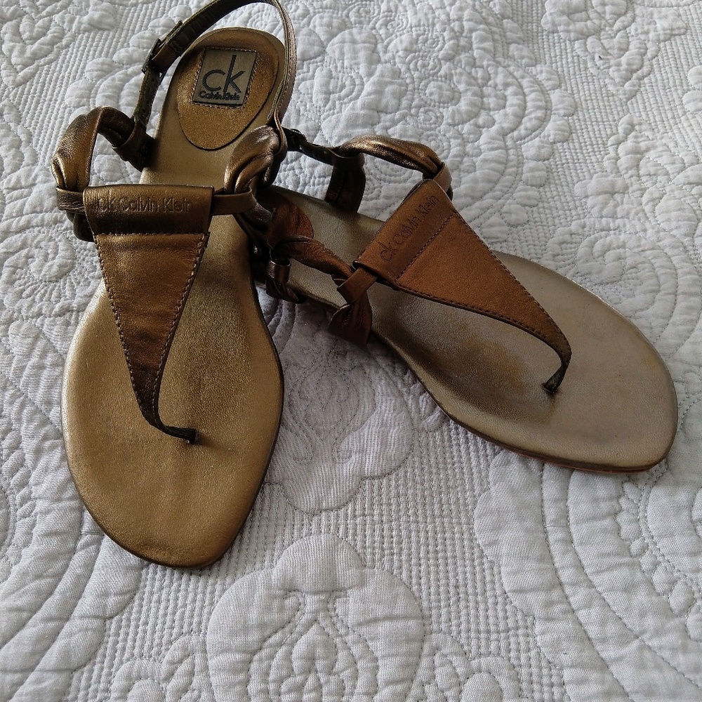 NEW Calvin Klein Sandals Bronze Size 39